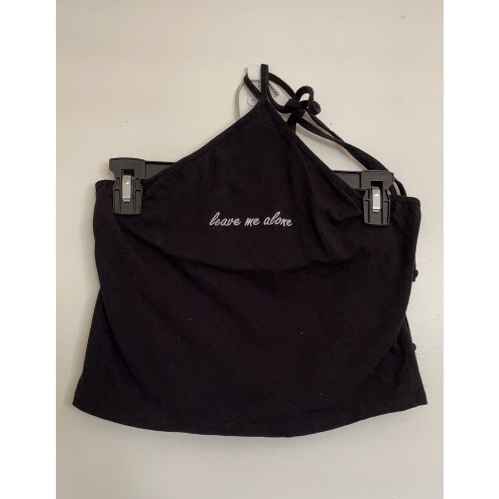 L.A Hearts women’s halter crop top